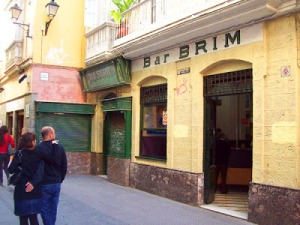 Bar Brim Foto.- blog http://elpaisquenuncaseacaba.blogspot.com.es/ 